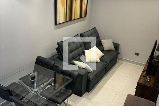 Sala de casa à venda com 3 quartos, 180m² em Vila da Saúde, São Paulo