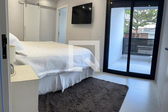Quarto Suíte de casa à venda com 3 quartos, 180m² em Vila da Saúde, São Paulo