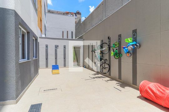 Área comum - Bicicletário de kitnet/studio para alugar com 1 quarto, 19m² em Vila das Belezas, São Paulo
