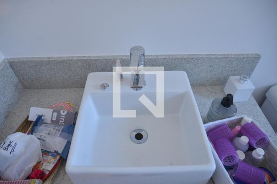 Banheiro da Suíte 1 de apartamento à venda com 2 quartos, 79m² em Campestre, Santo André