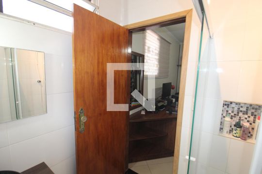 Banheiro 1 de casa à venda com 5 quartos, 193m² em Jardim Sao Paulo(zona Norte), São Paulo