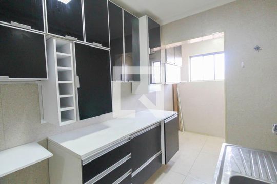 Cozinha de apartamento para alugar com 2 quartos, 60m² em Vila Formosa, São Paulo
