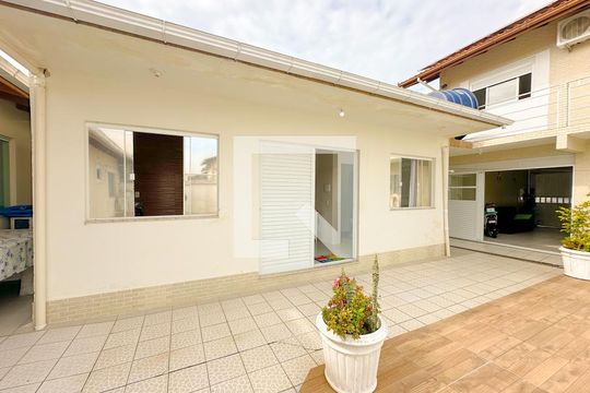 Área comum - Área Externa de apartamento para alugar com 1 quarto, 40m² em Ingleses Norte, Florianópolis