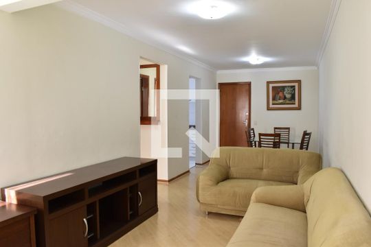Apartamento para alugar com 2 quartos, 82m² em Jardim Botânico, Curitiba