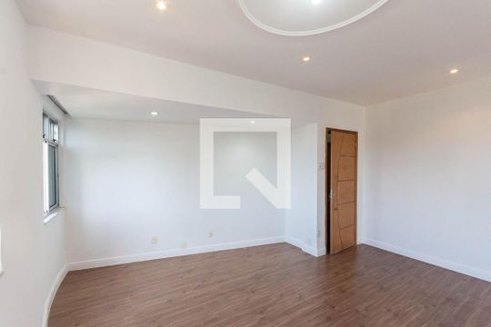 Sala de apartamento à venda com 2 quartos, 85m² em Grajaú, Rio de Janeiro