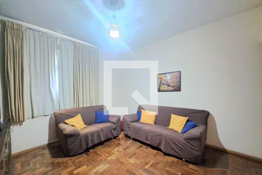 Sala de apartamento à venda com 3 quartos, 63m² em Padre Eustáquio, Belo Horizonte