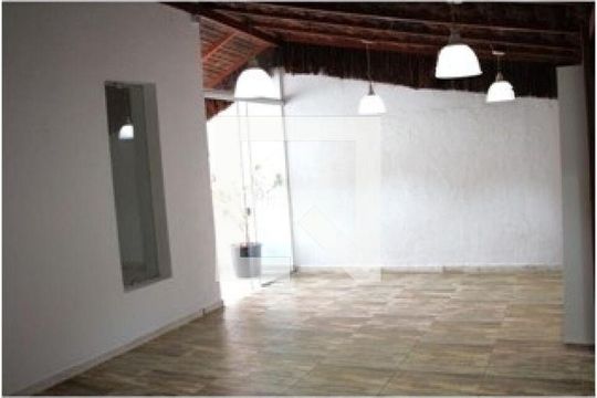 Casa para alugar com 4 quartos, 420m² em Vila Madalena, São Paulo