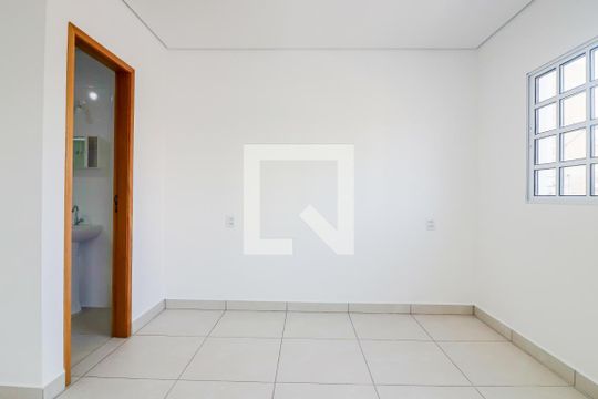 Sala de apartamento para alugar com 1 quarto, 35m² em Rio Pequeno, São Paulo