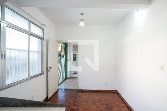 Sala de casa à venda com 2 quartos, 98m² em Cerâmica, São Caetano do Sul