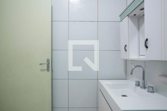 Banheiro de casa à venda com 2 quartos, 98m² em Cerâmica, São Caetano do Sul