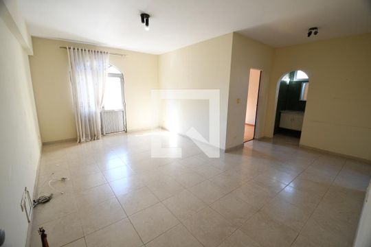 Apartamento para alugar com 1 quarto, 72m² em Cambuí, Campinas