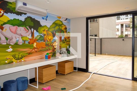 Área comum de apartamento à venda com 2 quartos, 85m² em Menino Deus, Porto Alegre