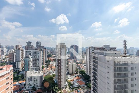 Vista da Varanda de kitnet/studio para alugar com 1 quarto, 32m² em Jardim das Acacias, São Paulo