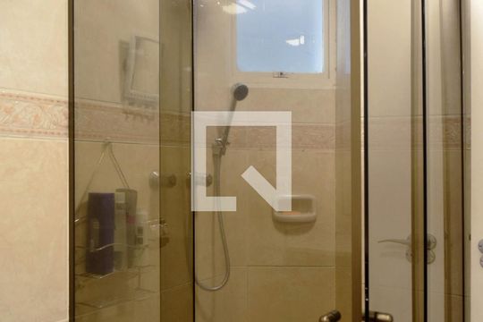 Banheiro da Suíte de apartamento para alugar com 3 quartos, 92m² em Pinheiros, São Paulo