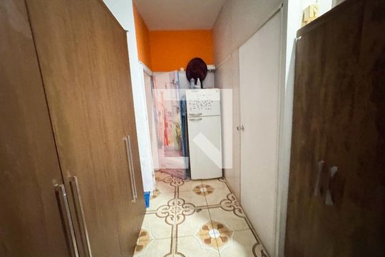 Quarto 2 de casa à venda com 4 quartos, 360m² em Flamengo, Contagem