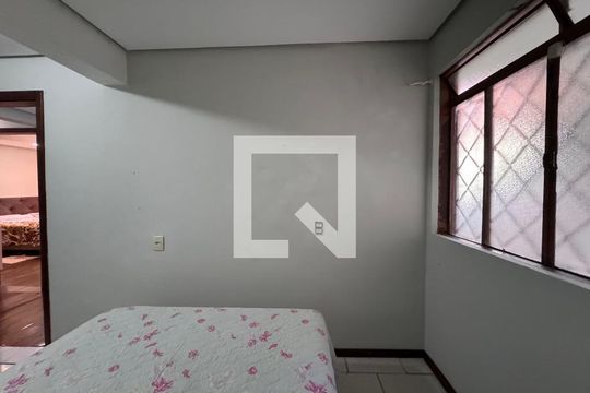 Quarto  1 de casa à venda com 3 quartos, 200m² em Scharlau, São Leopoldo