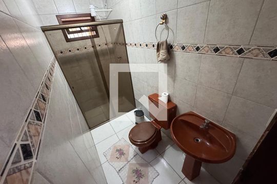Banheiro de casa à venda com 3 quartos, 200m² em Scharlau, São Leopoldo