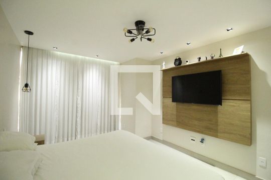 Suíte de casa de condomínio à venda com 3 quartos, 219m² em Anil, Rio de Janeiro