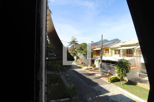 Churrasqueira - Vista de casa de condomínio à venda com 3 quartos, 219m² em Anil, Rio de Janeiro