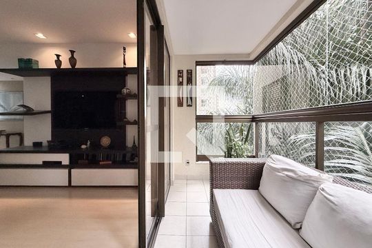 Apartamento à venda com 3 quartos, 103m² em Vila Suzana, São Paulo