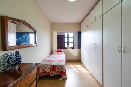 Quarto 1 de casa à venda com 4 quartos, 200m² em Jabaquara, São Paulo
