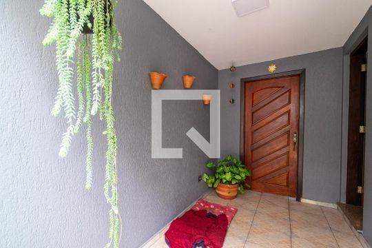 Hall de entrada de casa à venda com 4 quartos, 200m² em Jabaquara, São Paulo