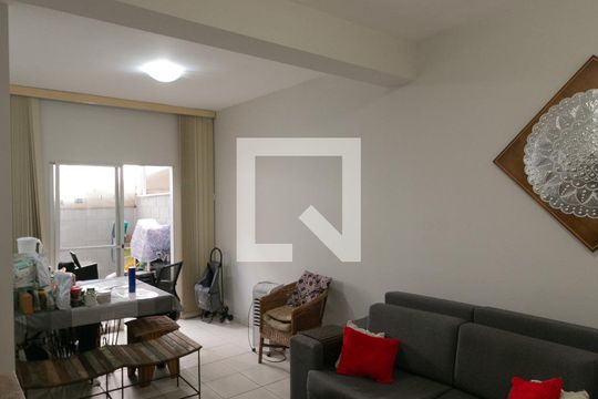 Sala de casa de condomínio à venda com 3 quartos, 125m² em Castelo, Belo Horizonte