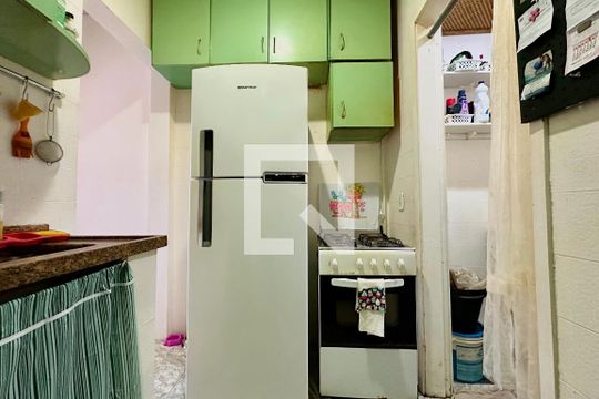 Cozinha de apartamento à venda com 2 quartos, 51m² em Glória, Rio de Janeiro