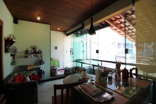 Varanda de casa à venda com 2 quartos, 130m² em Freguesia (jacarepaguá), Rio de Janeiro