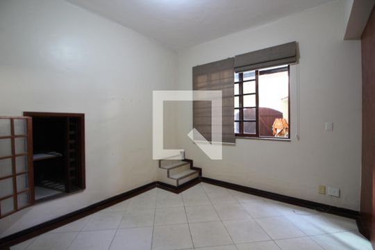 Sala 2 de casa à venda com 2 quartos, 130m² em Freguesia (jacarepaguá), Rio de Janeiro