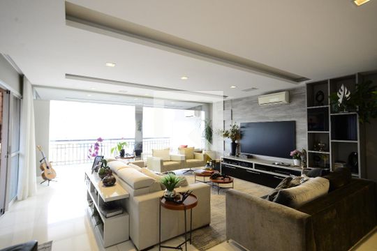 Sala de apartamento à venda com 3 quartos, 300m² em Ipiranga, São Paulo