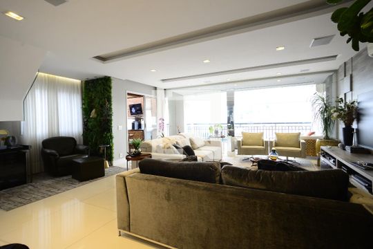 Apartamento à venda com 3 quartos, 300m² em Ipiranga, São Paulo