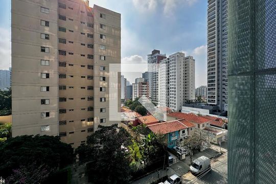 Vista de apartamento à venda com 1 quarto, 34m² em Santo Amaro, São Paulo