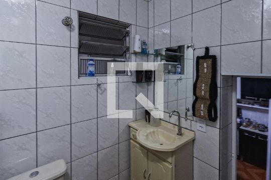 Banheiro 5 de casa à venda com 6 quartos, 310m² em Jardim Peri, São Paulo