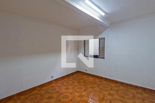 Quarto 4 de casa à venda com 6 quartos, 310m² em Jardim Peri, São Paulo