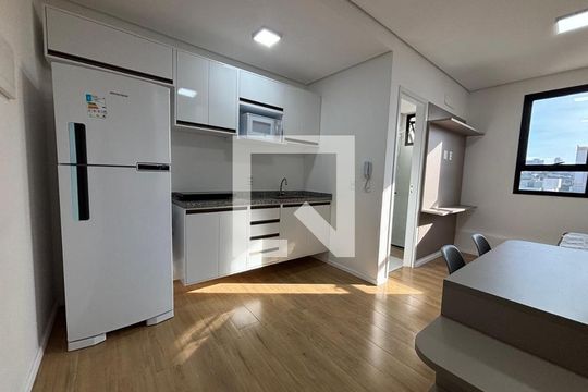 Cozinha de kitnet/studio para alugar com 1 quarto, 25m² em Vila Campestre, São Bernardo do Campo