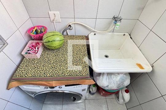 Área de Serviço de apartamento à venda com 2 quartos, 70m² em Parque Erasmo Assunção, Santo André