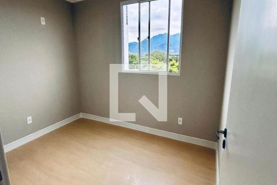 Quarto 1 de apartamento à venda com 2 quartos, 45m² em Taquara, Rio de Janeiro