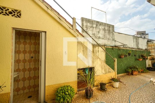 Vista da suíte de casa à venda com 2 quartos, 120m² em Vila Antonina, São Paulo