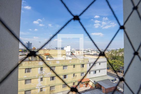Vista da sala de apartamento à venda com 2 quartos, 56m² em Taboão, São Bernardo do Campo