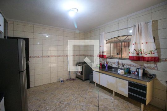 Cozinha de casa à venda com 3 quartos, 156m² em Vila Carolina, São Paulo