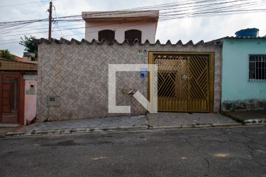 Fachada de casa à venda com 3 quartos, 156m² em Vila Carolina, São Paulo
