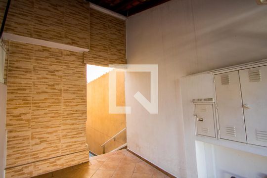 Garagem de casa para alugar com 2 quartos, 90m² em Vila Leopoldina, Santo André