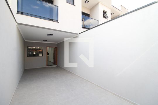 Garagem de casa à venda com 3 quartos, 185m² em Vila Roque, São Paulo