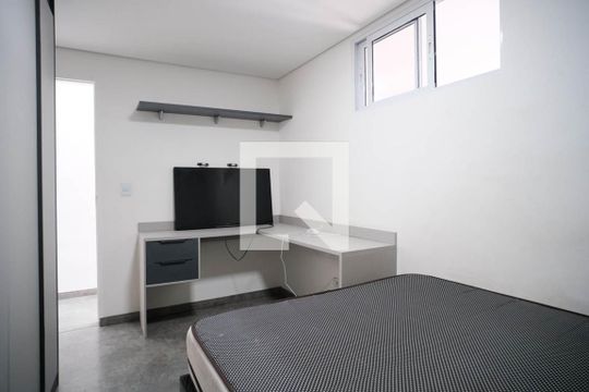 Quarto 1 de apartamento à venda com 2 quartos, 50m² em Vila Carmosina, São Paulo