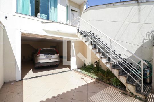 Garagem de casa à venda com 3 quartos, 250m² em Casa Verde Média, São Paulo