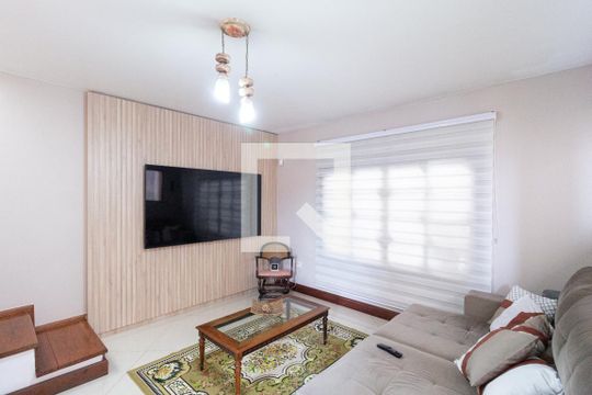 Sala de casa à venda com 3 quartos, 250m² em Jardim Planalto, Carapicuíba