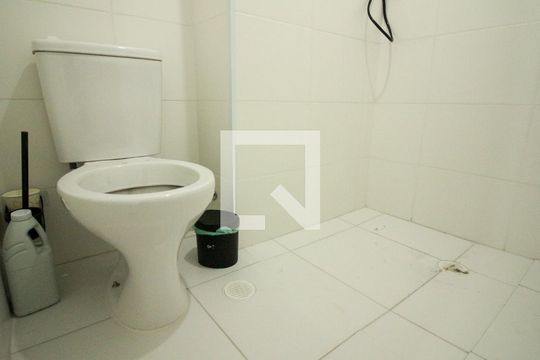 Banheiro de kitnet/studio à venda com 1 quarto, 27m² em Vila Independencia, São Paulo