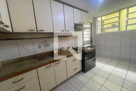 Casa à venda com 3 quartos, 248m² em Jardim Guanabara, Rio de Janeiro