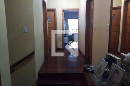 Casa à venda com 4 quartos, 468m² em Portuguesa, Rio de Janeiro